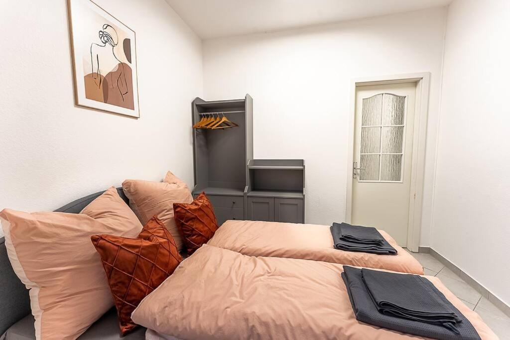 Апартаменты Loft Mit Billard-Tisch Und Ps4 Вупперталь Экстерьер фото
